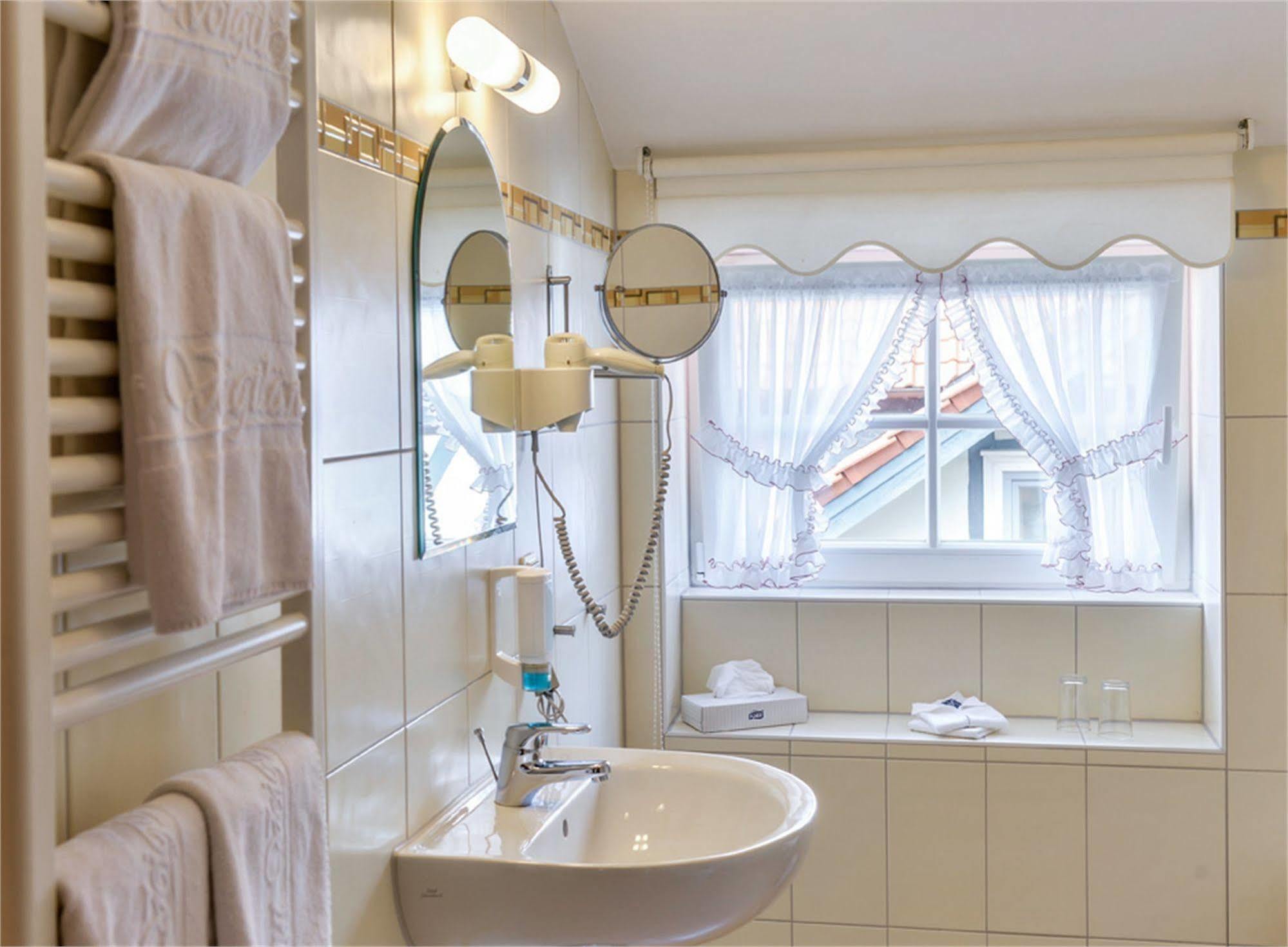 בלאנקנבורג Hotel Gut Voigtlaender מראה חיצוני תמונה